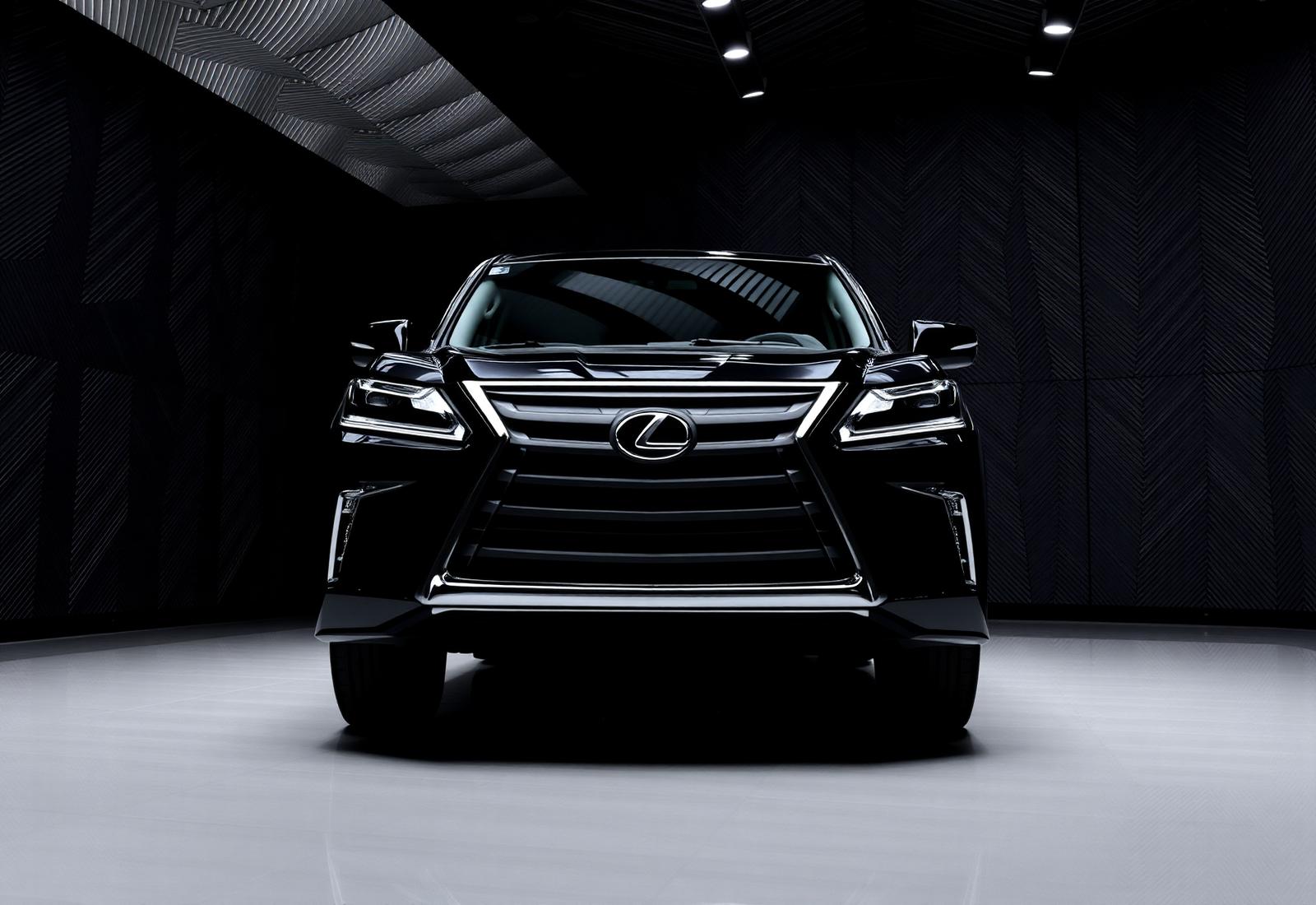 Lexus LX 600